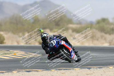 media/Apr-20-2025-CVMA (Sun) [[39090e8767]]/Race 7-Middleweight Shootout/
